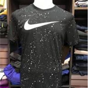 Nike Black and White Speckled Short Sleeve Tee